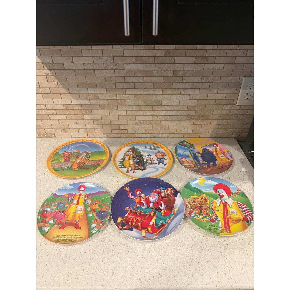 McDonald's 1991 Ronald McDonald Character Plate Set of 6 Vintage